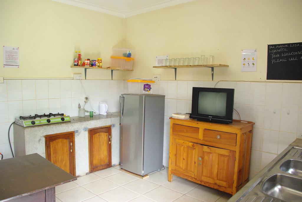 Hotel Bikeventures House Uganda Jinja Exterior foto
